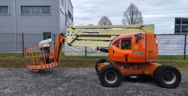 Platforma JLG 450 AJ - Za narudžbu
